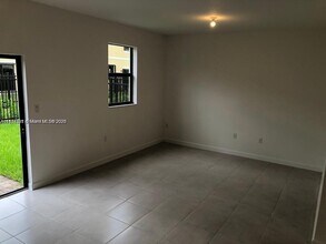 4715 Brumby Terrace in Davie, FL - Building Photo - Building Photo