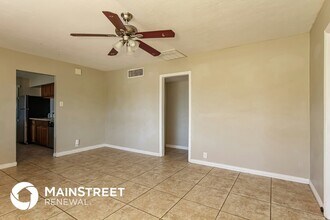 2325 W Pinchot Ave in Phoenix, AZ - Building Photo - Building Photo