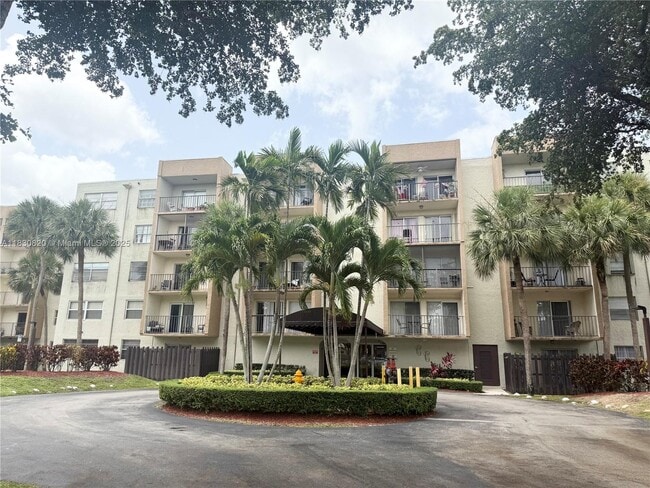 14250 SW 62nd St in Miami, FL - Building Photo - Building Photo