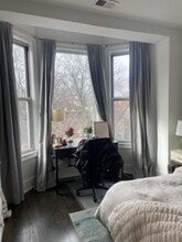 2111 N Dayton St, Unit 2 in Chicago, IL - Building Photo - Building Photo