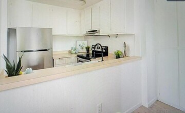 4060 Huerfano Ave, Unit 138 in San Diego, CA - Foto de edificio - Building Photo