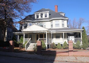 8 Gardner St, Unit 1F Apartments