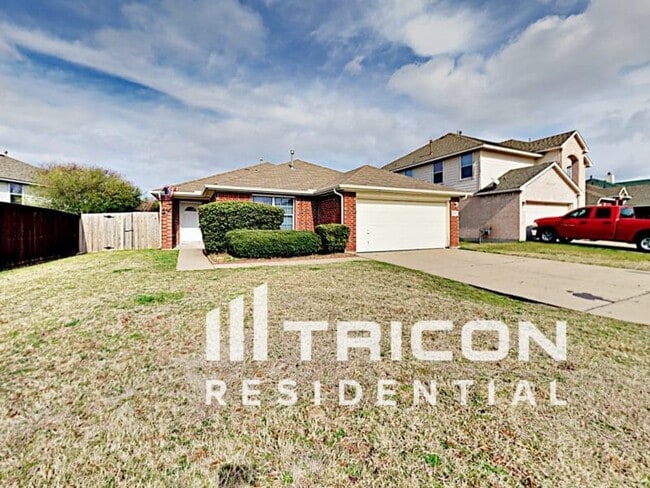 4864 Madyson Ridge Dr in Fort Worth, TX - Building Photo - Building Photo