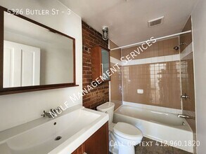 5326 Butler St in Pittsburgh, PA - Building Photo - Building Photo