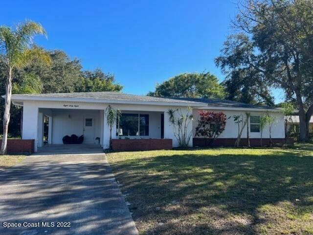 property at 868 Vance Cir NE