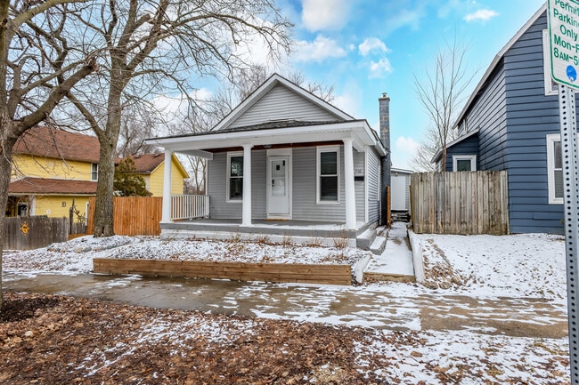 property at 716 Coit Ave NE