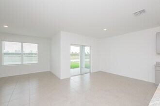17235 Reserva Dr in Bradenton, FL - Building Photo - Building Photo