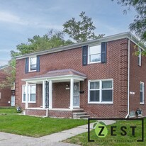 7601 Curtis St in Detroit, MI - Building Photo