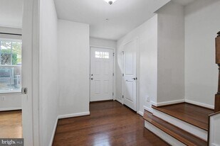 3636 Wright Terrace in Washington, DC - Building Photo