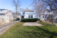 18324 Burnham Ave - 16