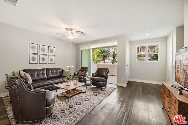 property at 4412 Paxton Pl