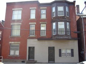 623-625 Market St Apartments