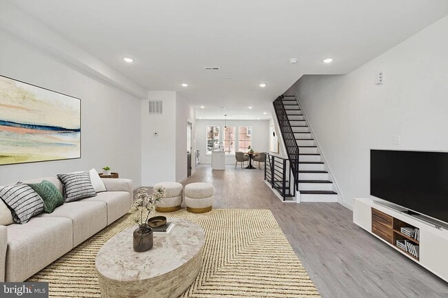 property at 5608 Florence Ave