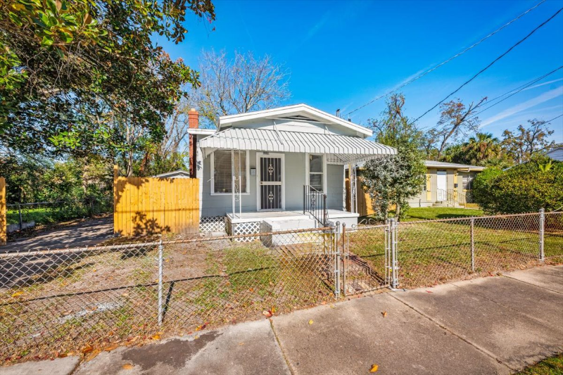 1029 W 25th St in Jacksonville, FL - Building Photo