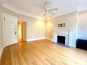 330 Dartmouth St, Unit 1B in Boston, MA - Building Photo - Building Photo