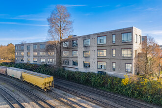 Cannery Raw in Vancouver, BC - Building Photo - Building Photo