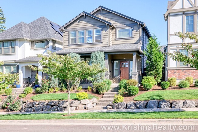 13746 SW Sabrina Ave in Sherwood, OR - Building Photo - Building Photo