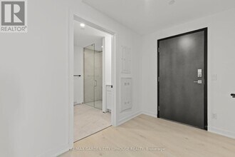 57 Carlisle St in St Catharines, ON - Building Photo - Building Photo