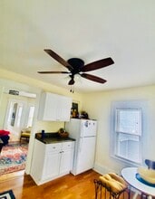 15 Dixon St, Unit 2 in Tarrytown, NY - Building Photo - Building Photo