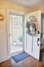 2S316 Arrowhead Dr in Wheaton, IL - Building Photo - Building Photo