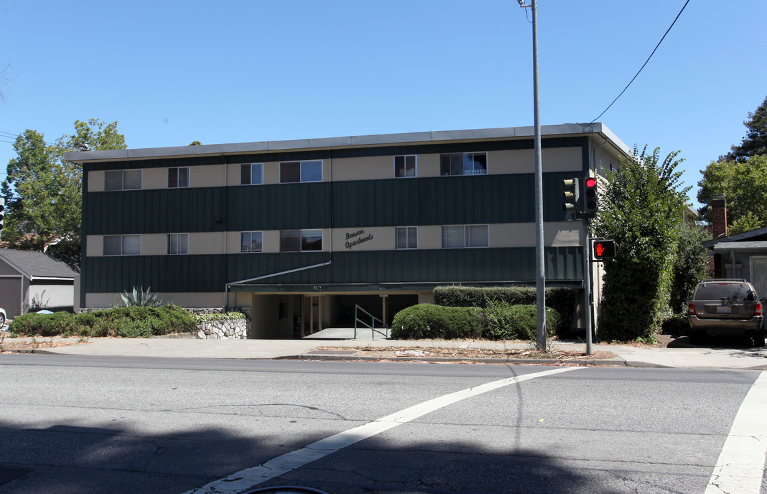 Benson Apartments in Burlingame, CA - Building Photo