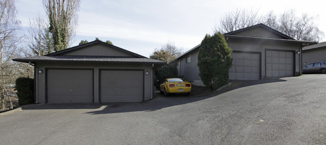 Van Zuylen 1601-25 - Ash St. Crest in Vancouver, WA - Foto de edificio - Building Photo