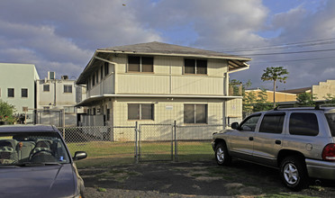 94-961 Awanei St in Waipahu, HI - Building Photo - Building Photo