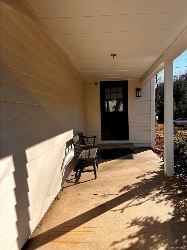 67 Turkey Ln in Cold Spring Harbor, NY - Building Photo - Building Photo