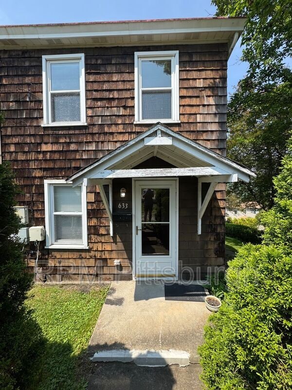 property at 633 Weston Wy