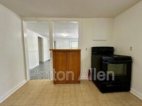 4 Arbutus Rd in Asheville, NC - Building Photo - Building Photo
