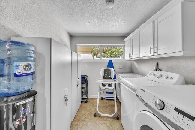 2631 NE 19th St in Pompano Beach, FL - Building Photo - Building Photo