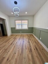 212 Bankhead Hwy W in Birmingham, AL - Foto de edificio - Building Photo