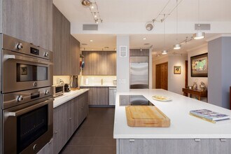 1 Greene St in Jersey City, NJ - Building Photo - Building Photo