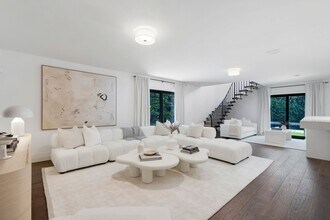 1435 N Ocean Way in Palm Beach, FL - Building Photo - Building Photo