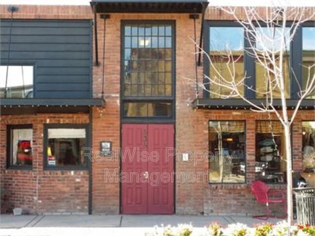 property at 535 SW 6th St