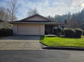 6336 Stone Bridge Rd in Santa Rosa, CA - Building Photo