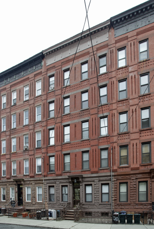 1016 Park Ave in Hoboken, NJ - Building Photo - Building Photo