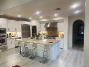 16922 Blue Shadows Ln in San Diego, CA - Building Photo - Building Photo