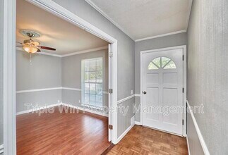 2548 Bolton St in St. Charles, MO - Building Photo - Building Photo