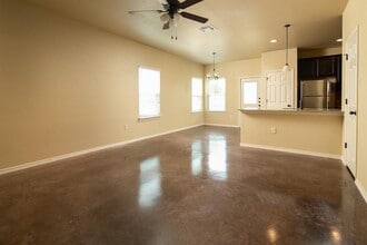166 Samuel Dr in Mustang Ridge, TX - Building Photo - Building Photo