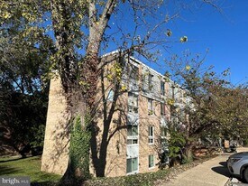 3940 Bel Pre Rd in Silver Spring, MD - Building Photo