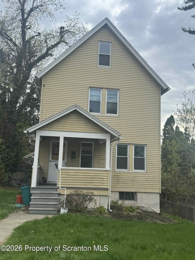 property at 1116 Fairfield St