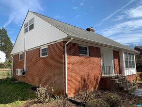 506 Hanover St in Charlottesville, VA - Building Photo - Building Photo
