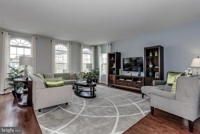 property at 8624 Red Rock Ln