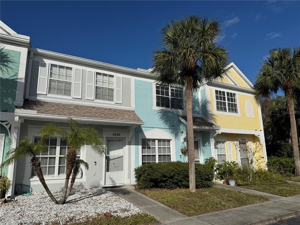 4540 Runabout Way in Bradenton, FL - Building Photo