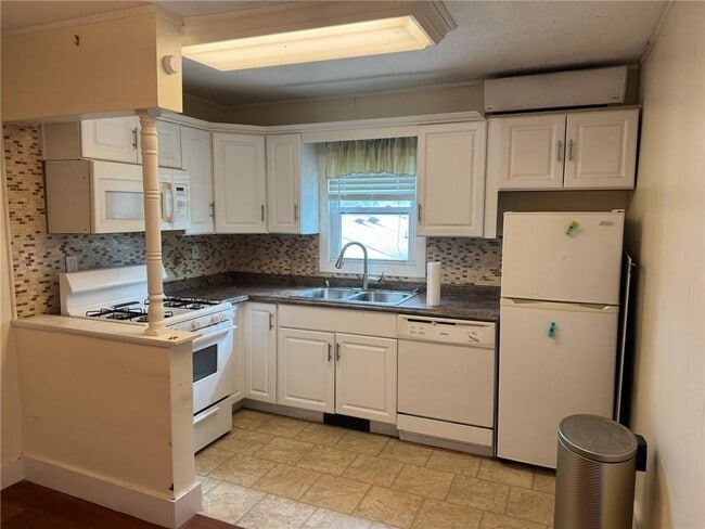 property at 40-40 Freebody St