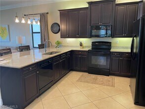 3326 Baltic Dr in Naples, FL - Building Photo - Building Photo