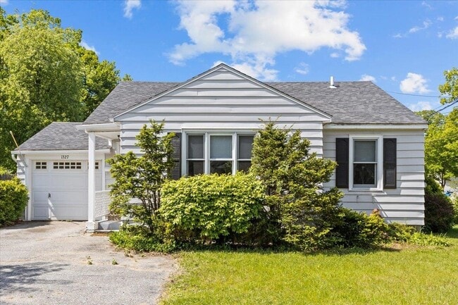 property at 1327 North Ave