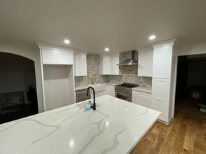 720 Oakwood Ave in Vallejo, CA - Building Photo - Building Photo