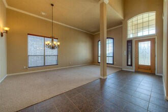 7524 Bonniebrook Dr in Austin, TX - Foto de edificio - Building Photo